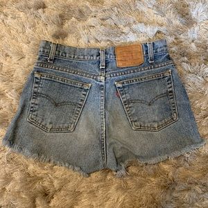 Vintage distressed Levi’s shorts